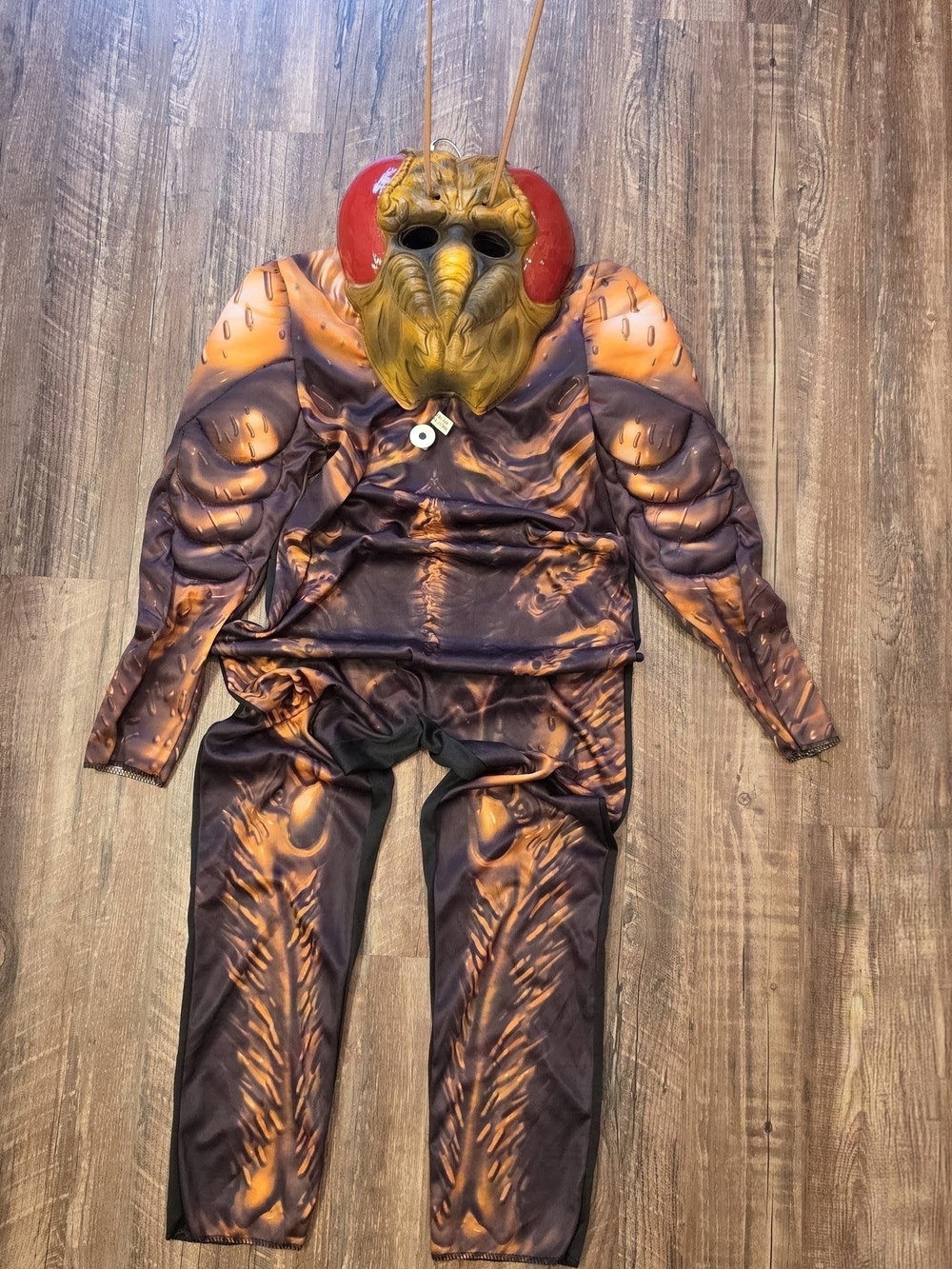 NWOT Disguise Light-Up Insect/Bug Creature Costume & Mask Set Kids Medium (8–10)